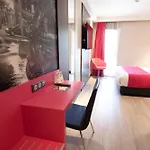 Le Kennedy, Clermont-ferrand, The Originals Relais 3*