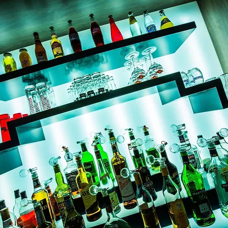 Le Kennedy, Clermont-ferrand, The Originals Relais Szálloda 3*