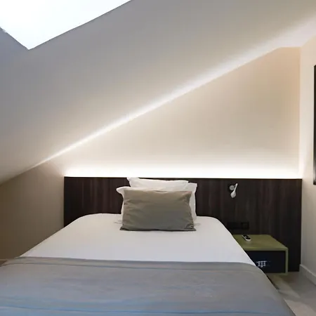 Le Kennedy, Clermont-ferrand, The Originals Relais 酒店 3*