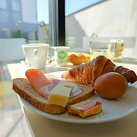 Le Kennedy, Clermont-ferrand, The Originals Relais