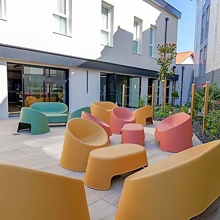 Le Kennedy, Clermont-ferrand, The Originals Relais 3*