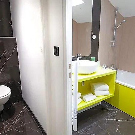 Otel Le Kennedy, Clermont-ferrand, The Originals Relais