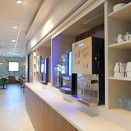 Le Kennedy, Clermont-ferrand, The Originals Relais Otel
