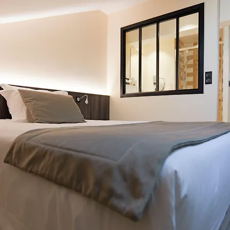 Le Kennedy, Clermont-ferrand, The Originals Relais Hotel 3*