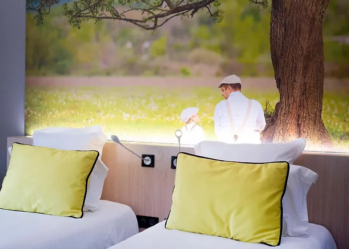 Le Kennedy, Clermont-ferrand, The Originals Relais 酒店