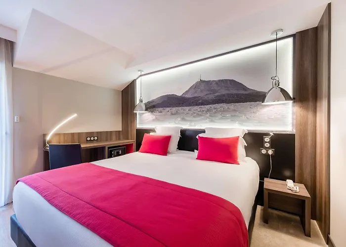 Le Kennedy, Clermont-ferrand, The Originals Relais Hotel 3*