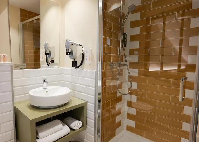 Le Kennedy, Clermont-ferrand, The Originals Relais 酒店 克莱蒙费朗