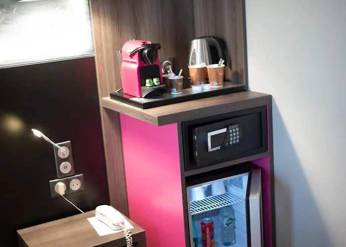 Le Kennedy, Clermont-ferrand, The Originals Relais 酒店