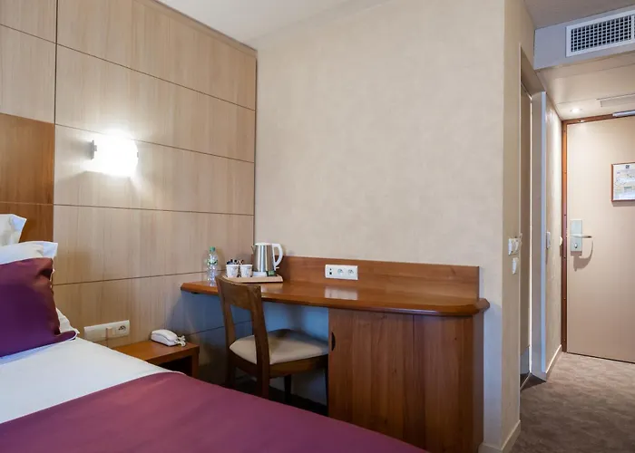 Le Kennedy, Clermont-ferrand, The Originals Relais 克莱蒙费朗